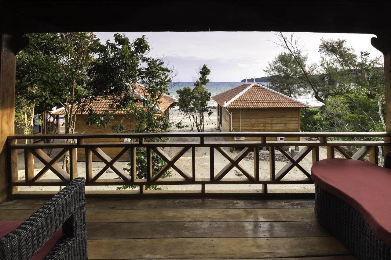Sol Beach Resort Koh Rong Sanloem Exteriör bild