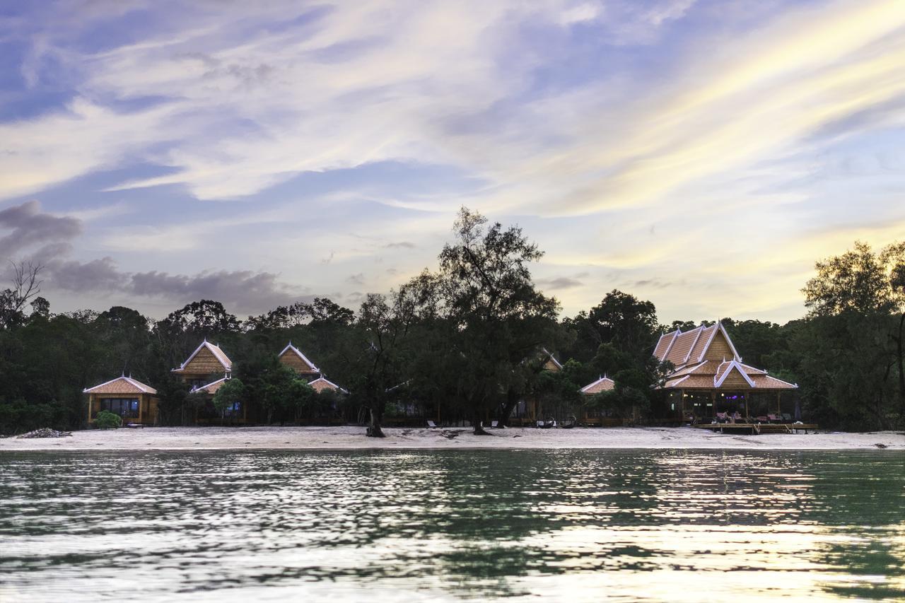 Sol Beach Resort Koh Rong Sanloem Exteriör bild